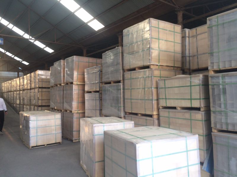 ���u�͑�ĳ������޹�˾