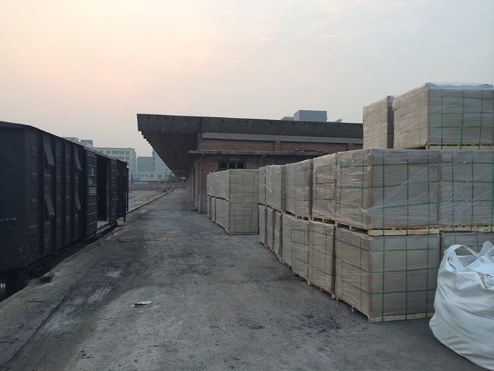 ���Ͽ͑��F(xi��n)��